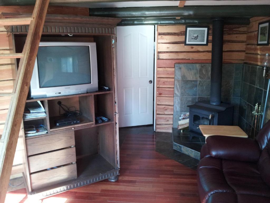 Steamboat Mountain Chalets Hotel Spillimacheen Kamer foto